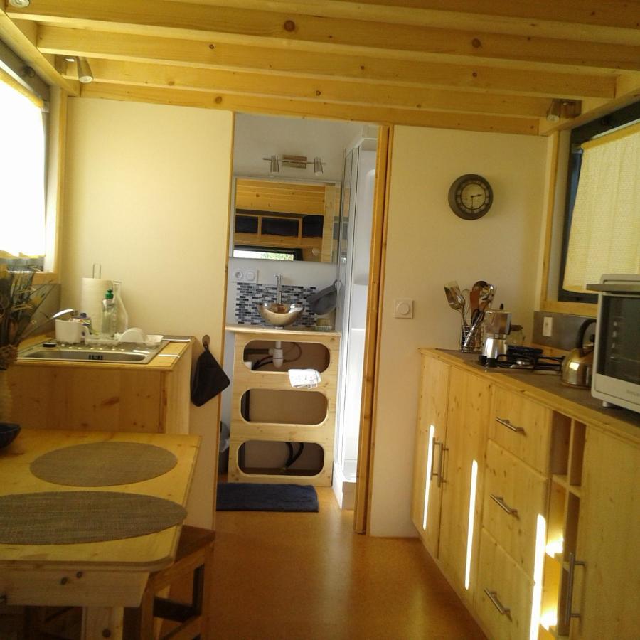 Tiny House Sur La Presqu'Ile Sauvage Hotel Lanmodez Ngoại thất bức ảnh